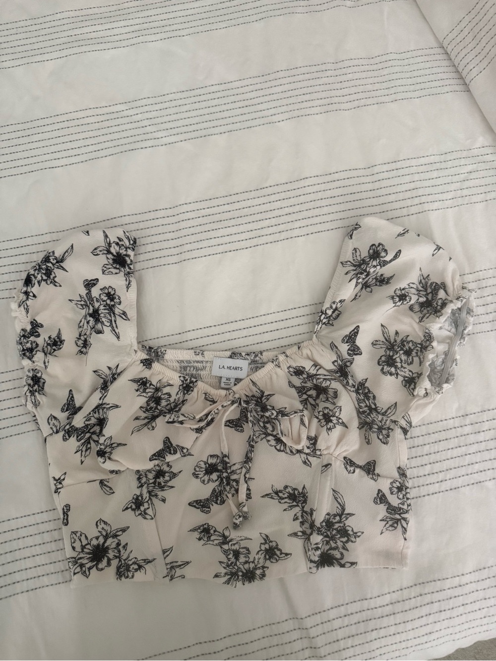 La Hearts Cream Crop Top with Black Floral Print